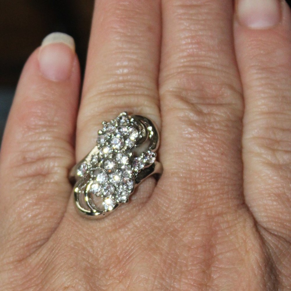 Cluster Diamond Ring - image 7